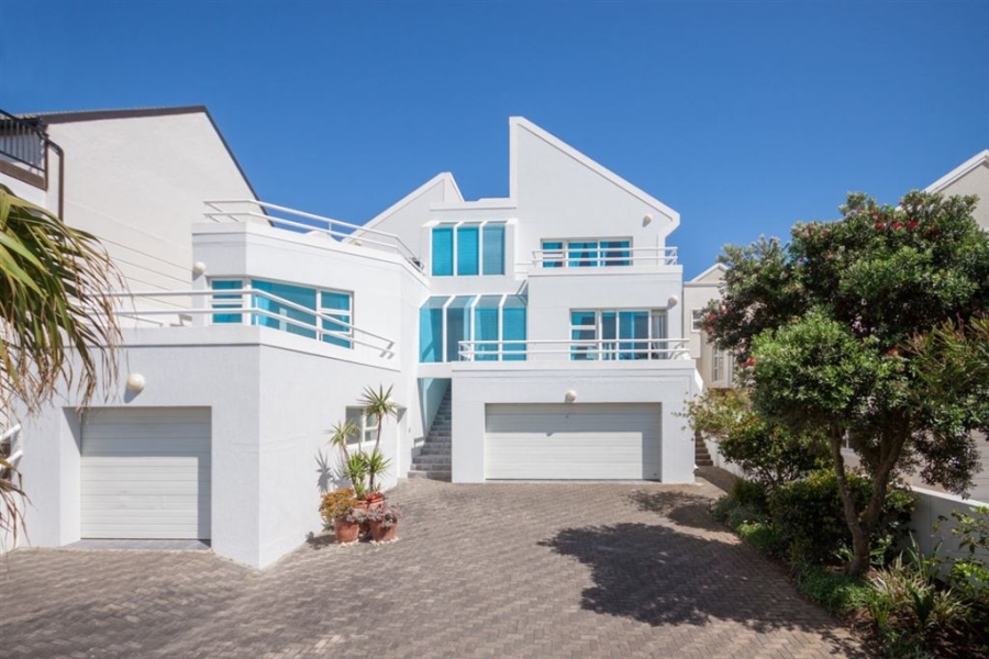 5 Bedroom Property for Sale in Royal Alfred Marina Eastern Cape